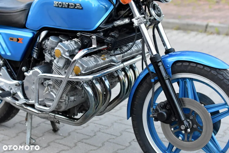 Honda CBX - 5