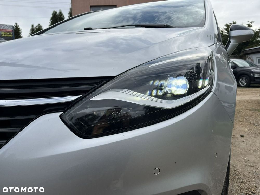 Opel Zafira - 13