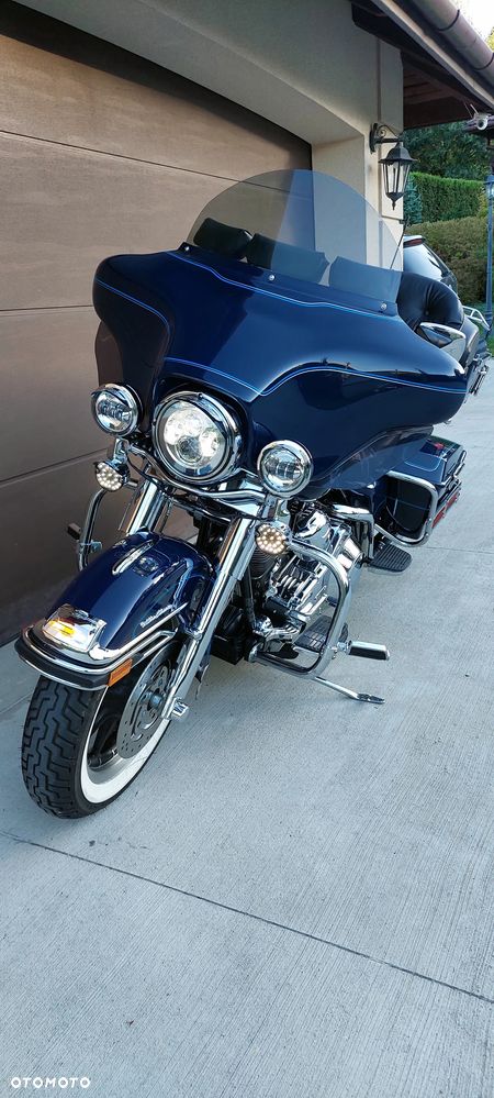 Harley-Davidson FLHTCU Ultra - 4