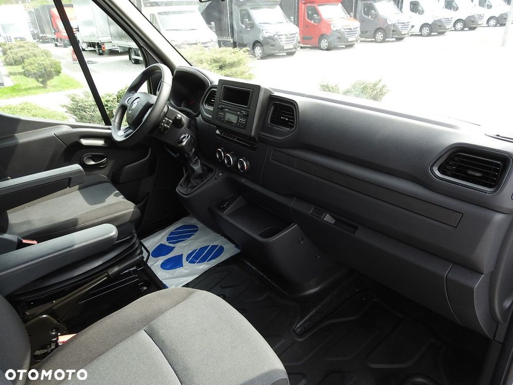 Renault MASTER PLANDEKA 10 PALET WEBASTO TEMPOMAT KLIMATYZACJA LEDY PNEUMATYKA  165KM - 36