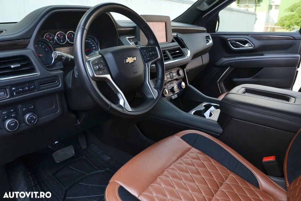 Chevrolet Tahoe - 11