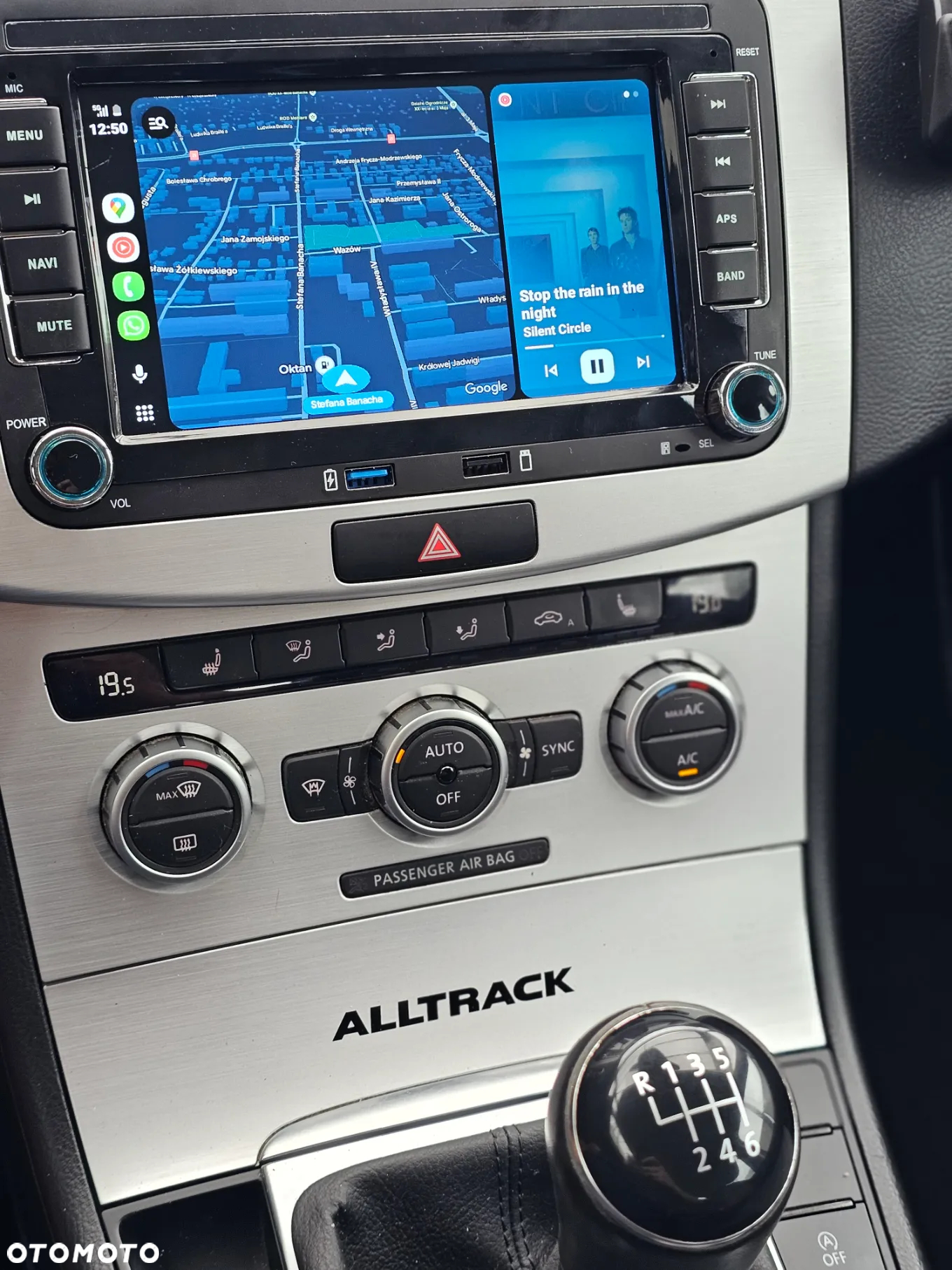 Volkswagen Passat 2.0 TDI Highline - 12