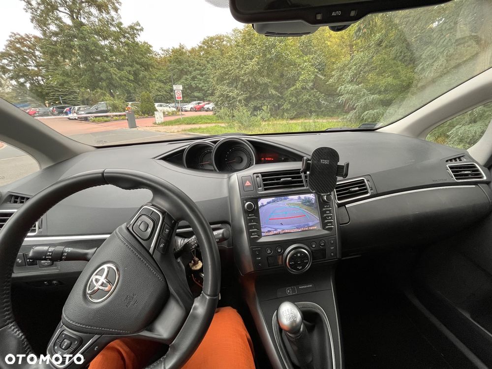 Toyota Verso 1.8 Premium EU6 - 2