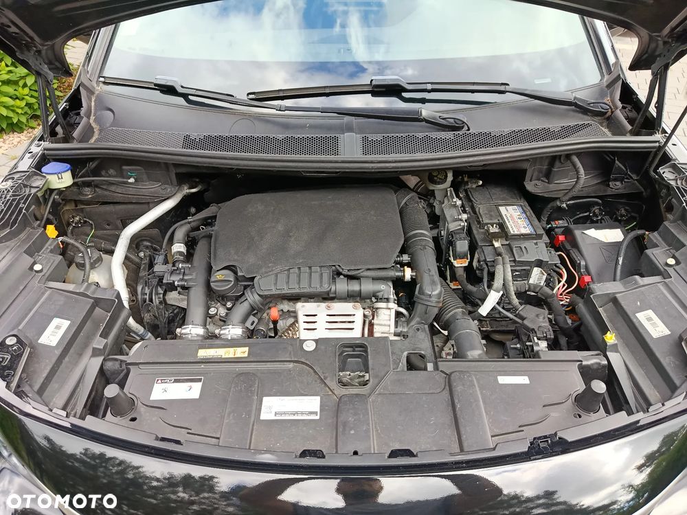 Peugeot 3008 1.2 PureTech Allure Pack S&S - 13