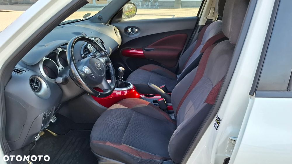 Nissan Juke 1.6 DIG-T Tekna - 8