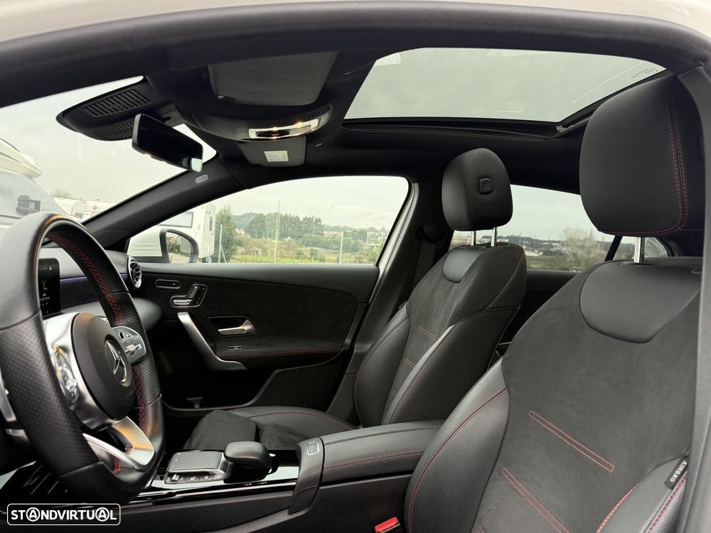 Mercedes-Benz A 250 Limousine e AMG Line - 23