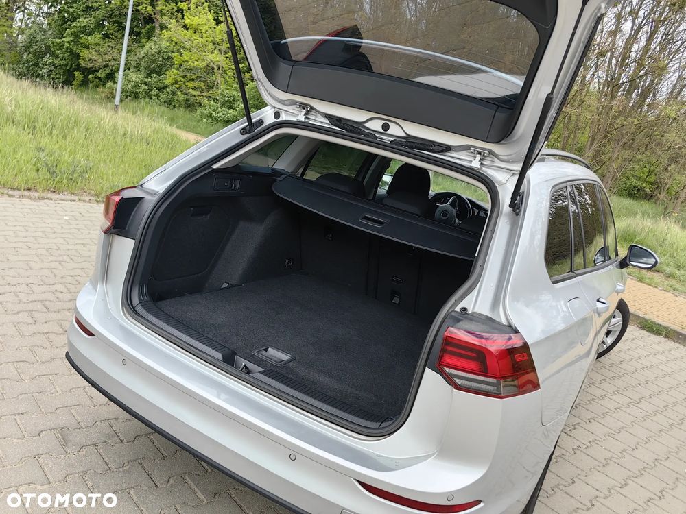 Volkswagen Golf 1.5 TSI BMT Highline - 23