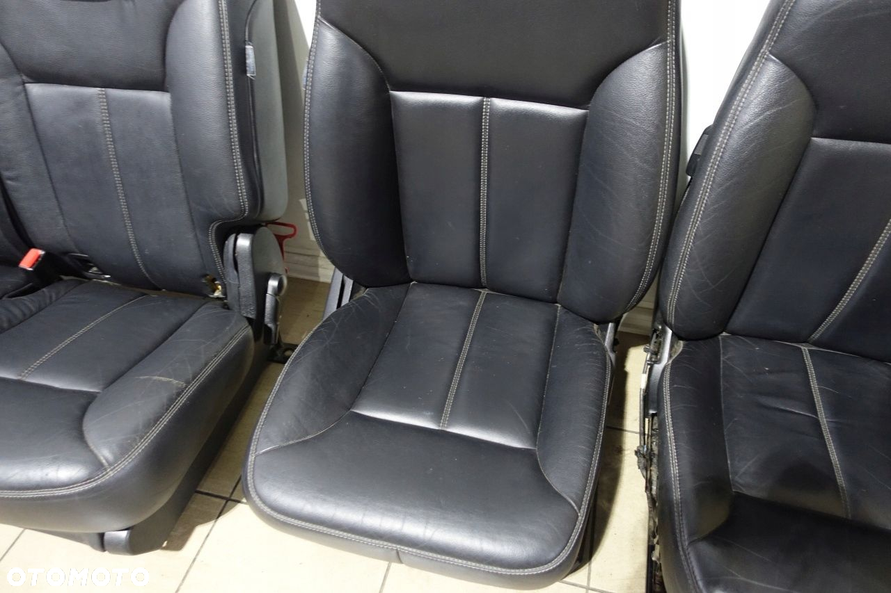 Mercedes x164 GL fotele tapicerka fotel skóra kanapa oparcie DVD monitor - 4