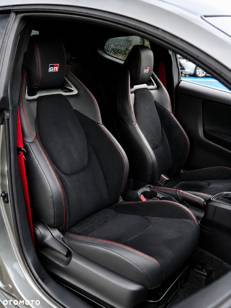 Toyota GR Yaris - 32