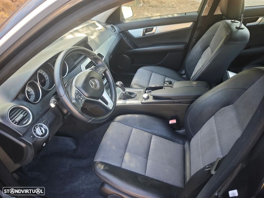 Mercedes-Benz C200 2013 photo 5