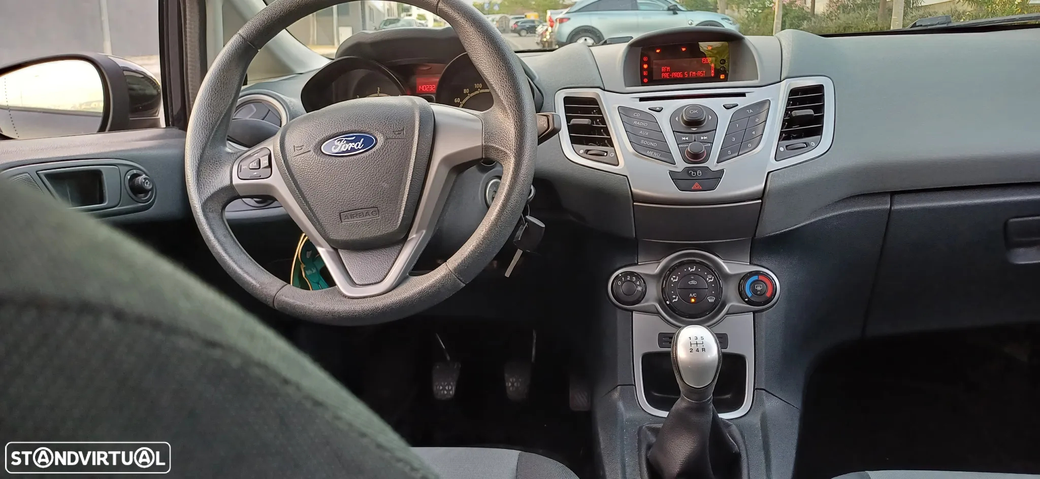 Ford Fiesta 1.4 TDCi Trend - 19