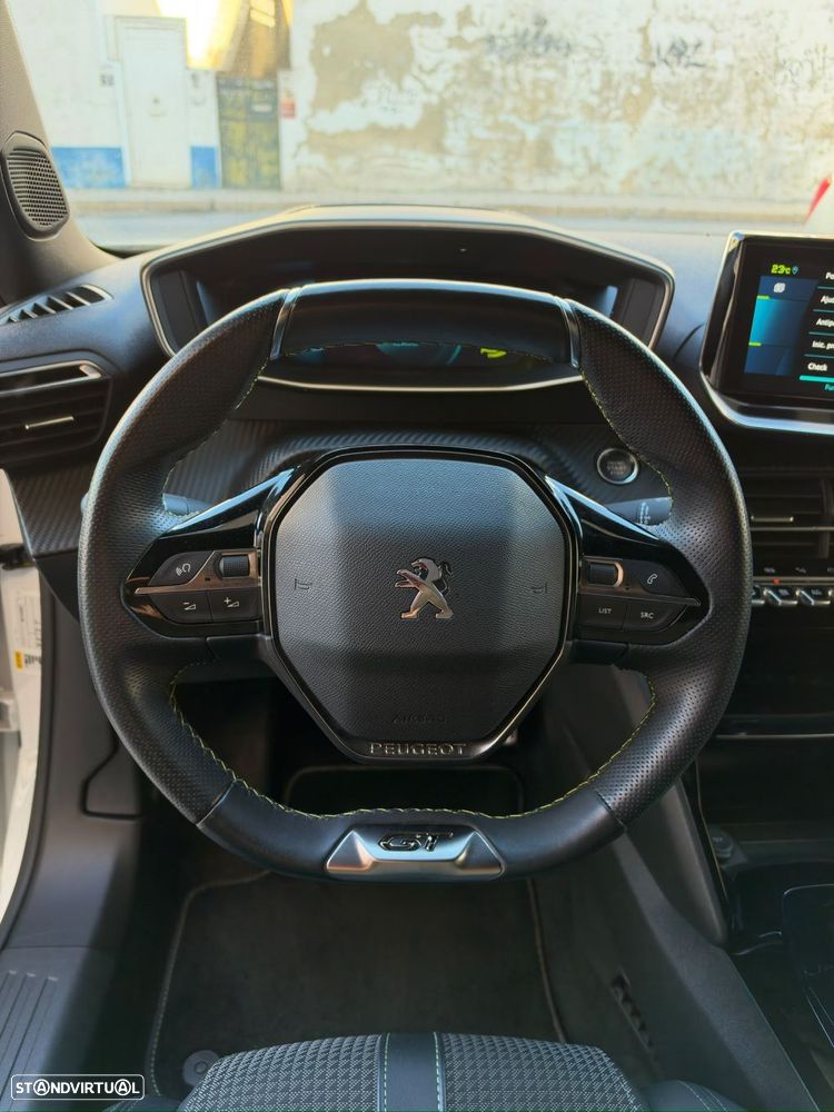 Peugeot e-2008 50 kWh GT Line - 12