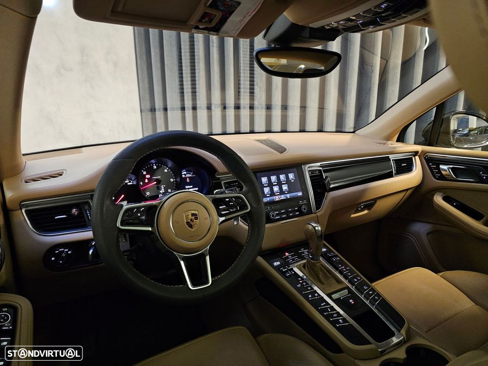 Porsche Macan S - 12