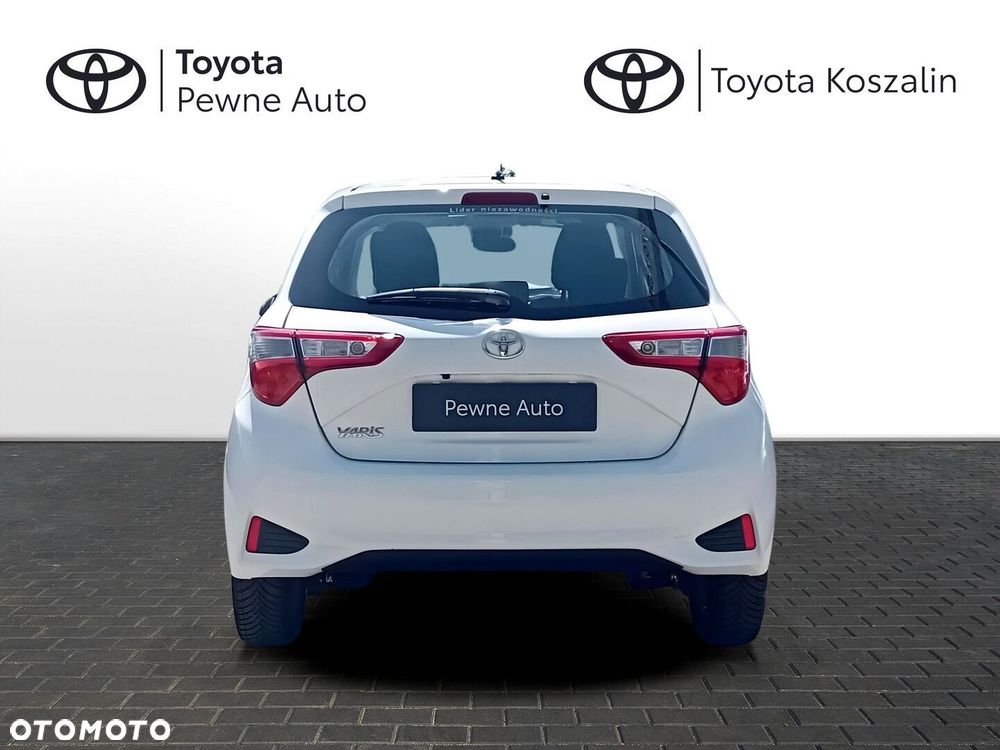 Toyota Yaris - 4