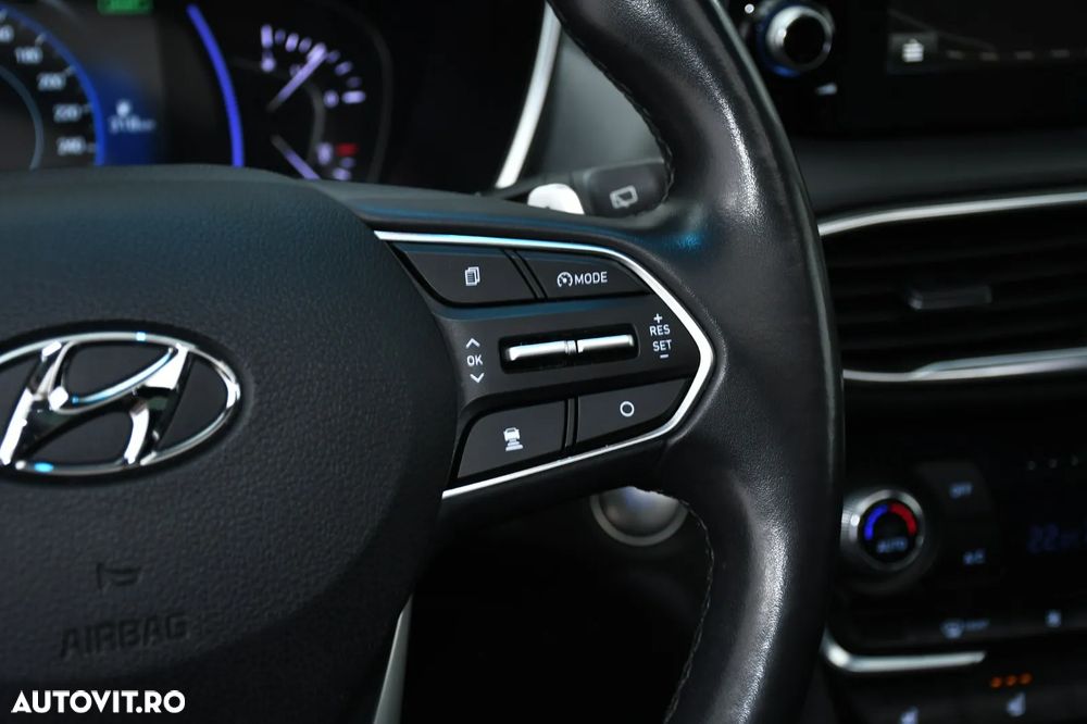 Hyundai Santa Fe - 33