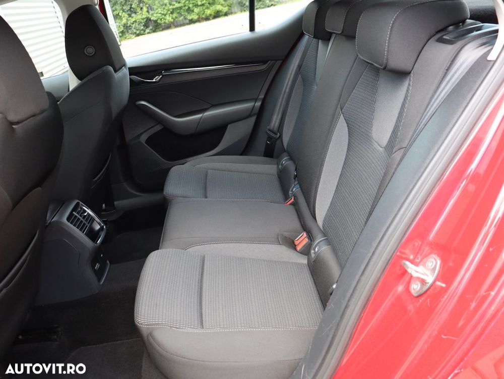 Skoda Octavia 2.0 TDI Ambition - 15