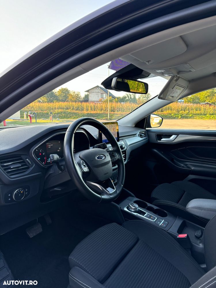 Ford Focus - 10