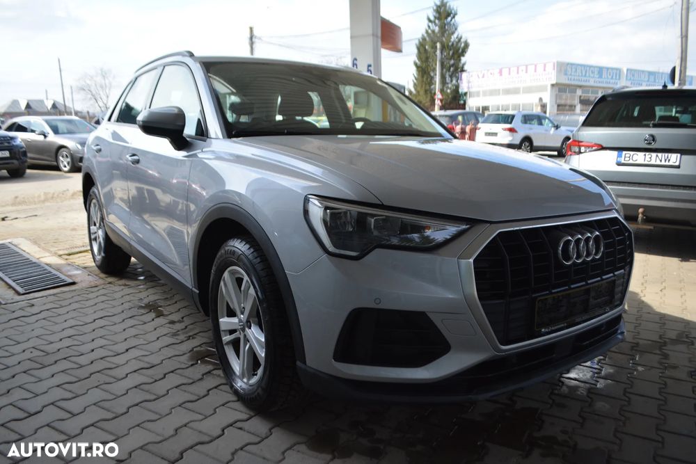 Audi Q3 35 TFSI S tronic - 3