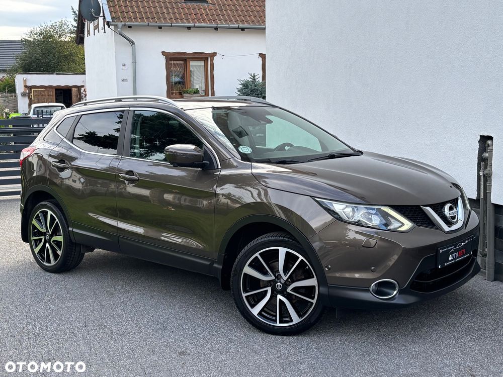 Nissan Qashqai 1.6 DIG-T Tekna+ - 16