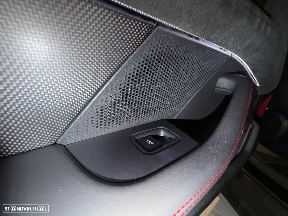 Porsche Taycan GTS - 34