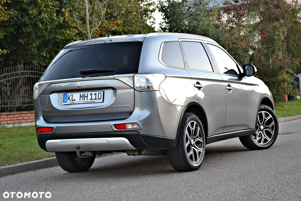 Mitsubishi Outlander 2.2 DID Intense + 4WD - 14