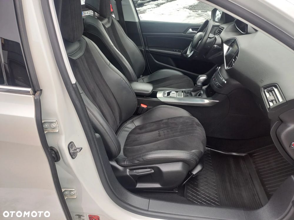 Peugeot 308 BlueHDi 150 EAT6 Stop & Start Allure - 19