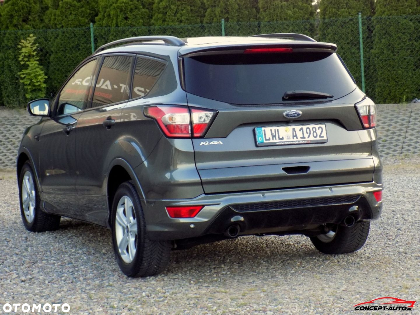 Ford Kuga - 17