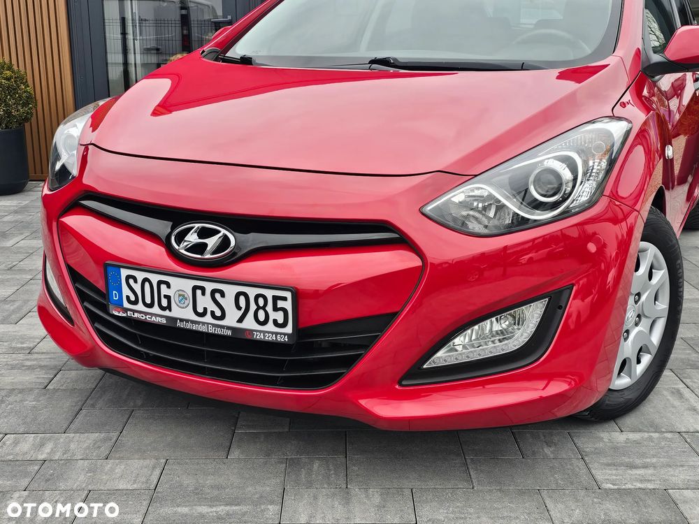 Hyundai i30 1.4 CRDi Trend - 11
