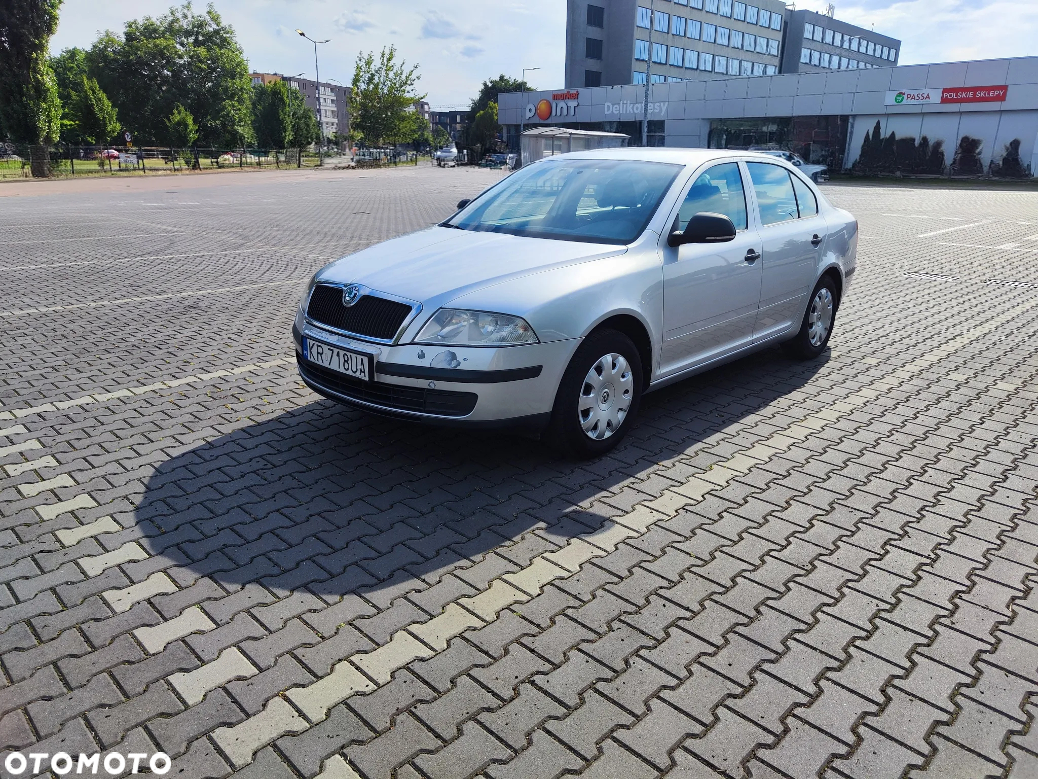 Skoda Octavia 1.6 Tour - 4