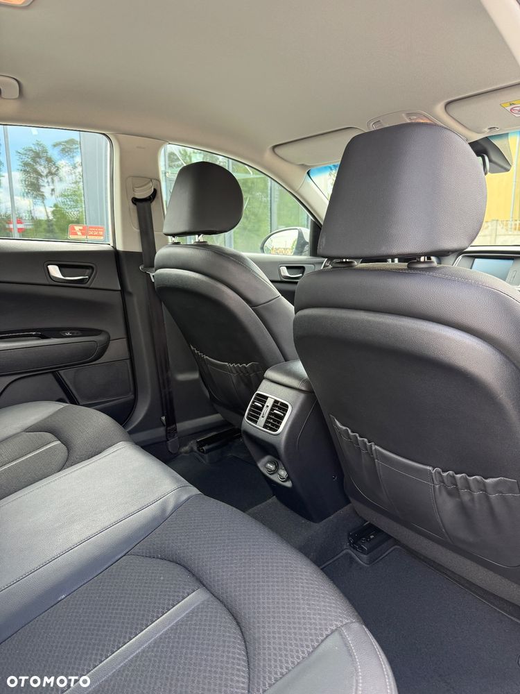 Kia Optima 1.6 T-GDI L DCT - 25