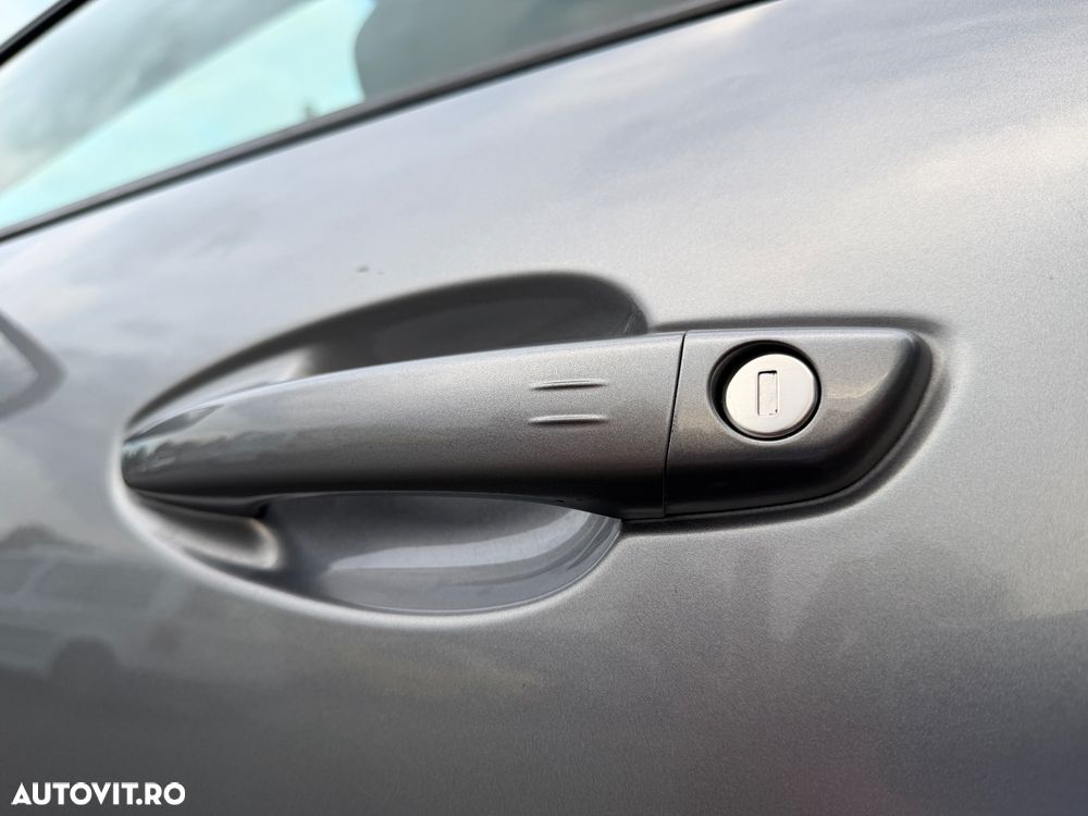 Peugeot 3008 PureTech 130 Stop & Start GPF Active Business-Paket - 6