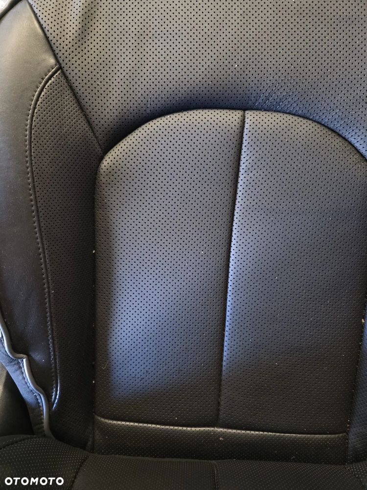 Chrysler Pacifica - 13