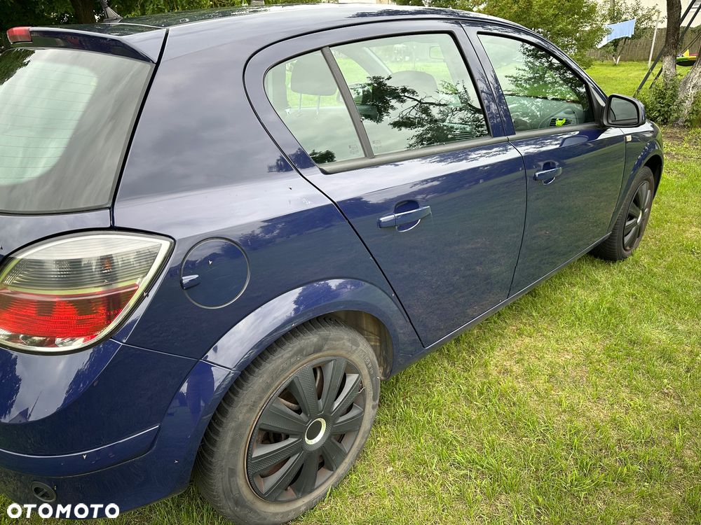 Opel Astra III 1.4 Enjoy - 4