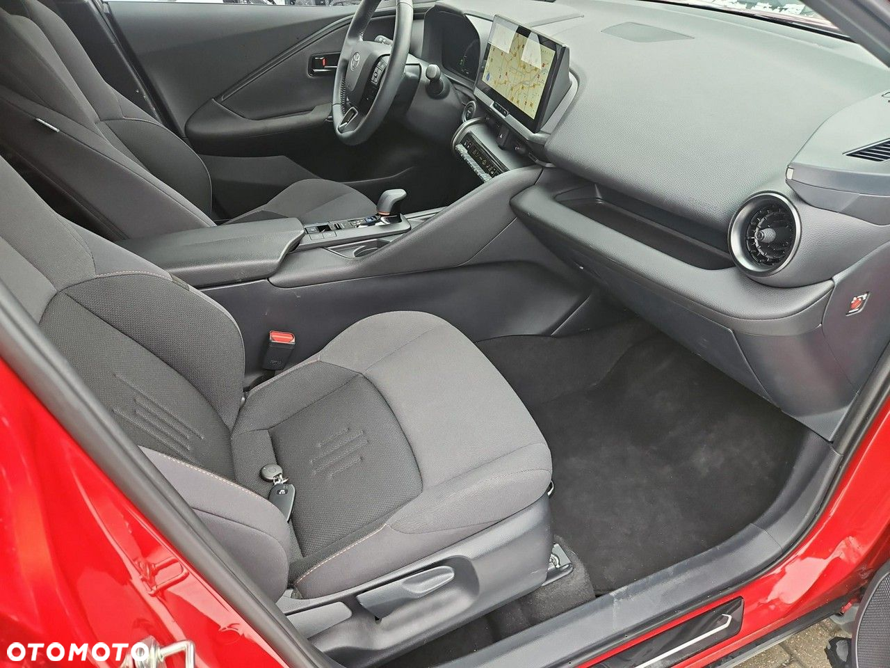 Toyota C-HR - 14