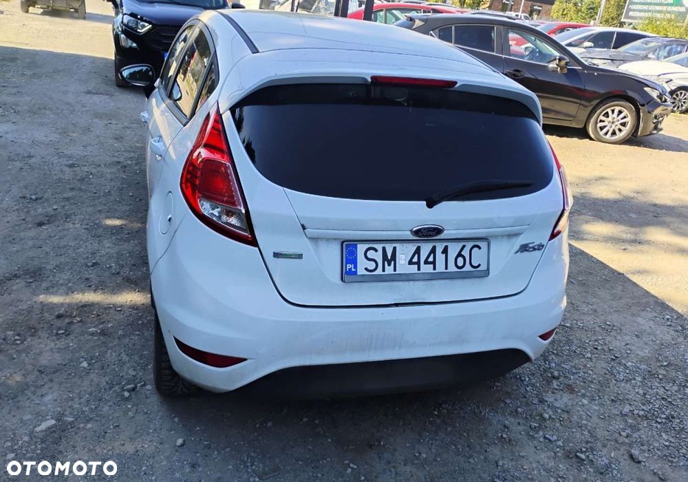 Ford Fiesta - 19
