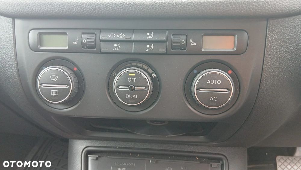 Volkswagen Tiguan - 5