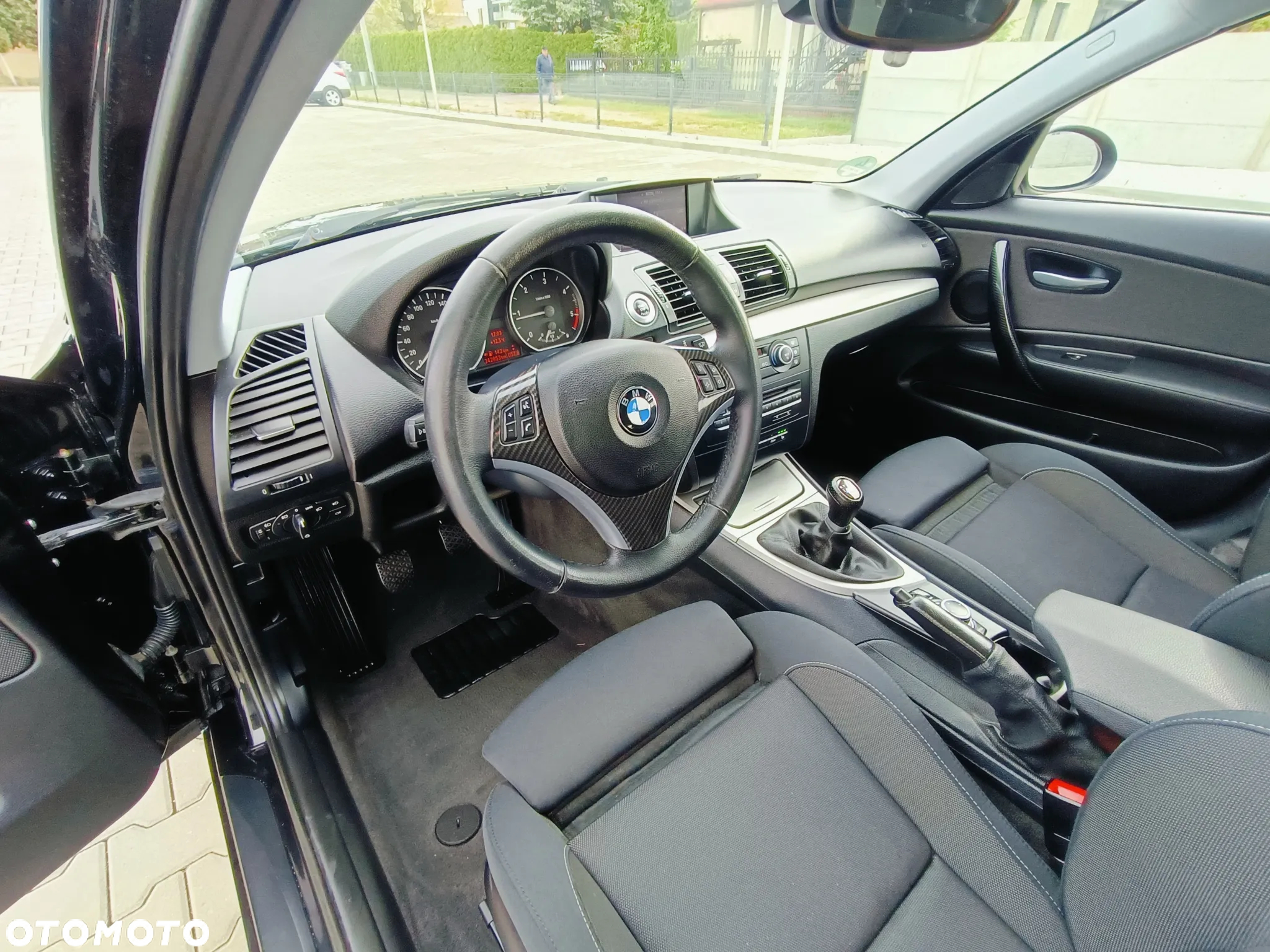 BMW Seria 1 116d - 13
