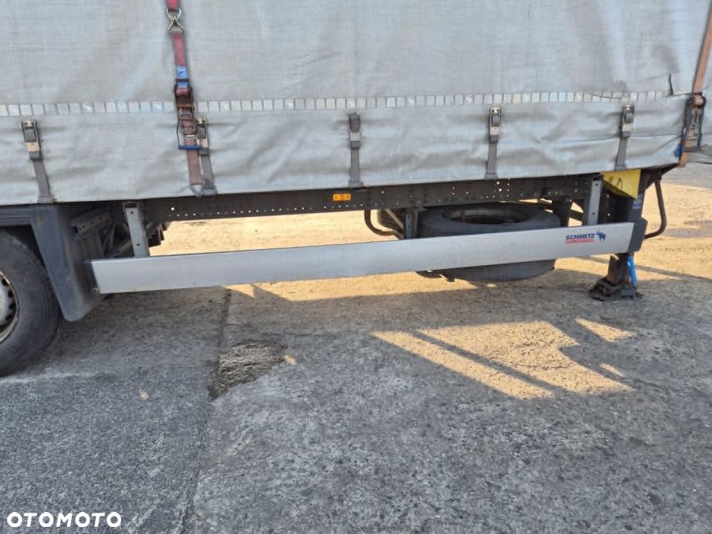 Schmitz Cargobull SCB S3T - 10