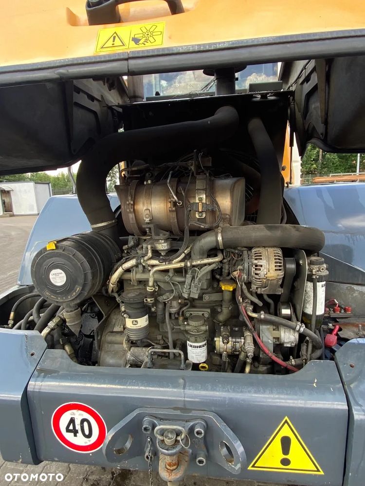 Liebherr L524 - 4