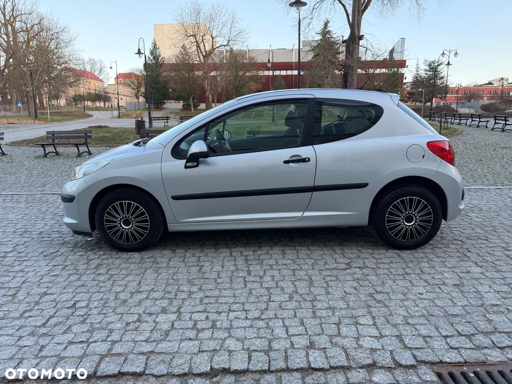 Peugeot 207 95 VTi Filou - 25