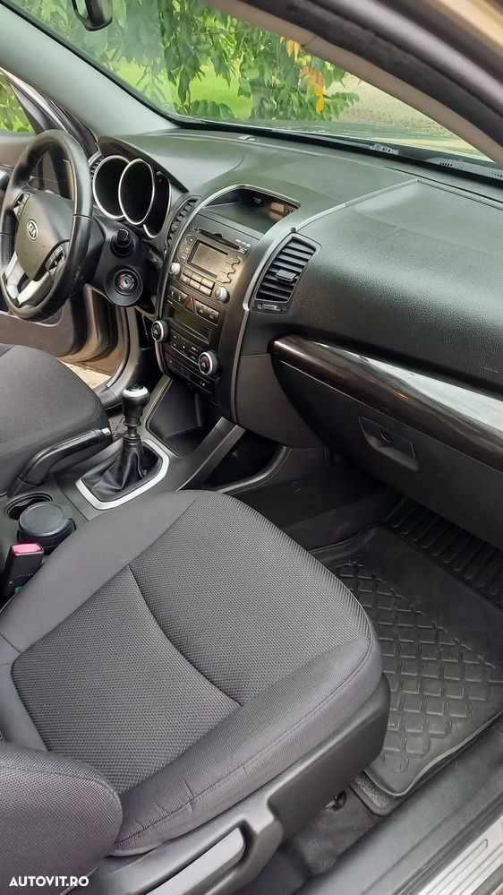 Kia Sorento 2.2 DSL 4x4 Executive - 11
