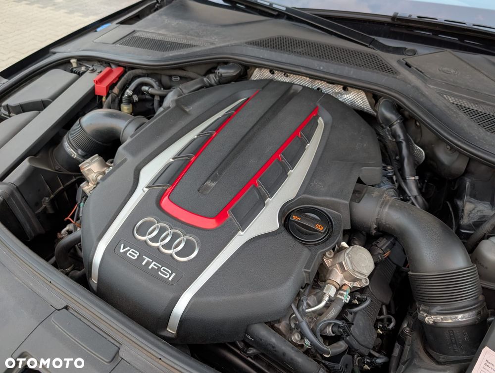 Audi S8 4.0 TFSI Quattro - 31