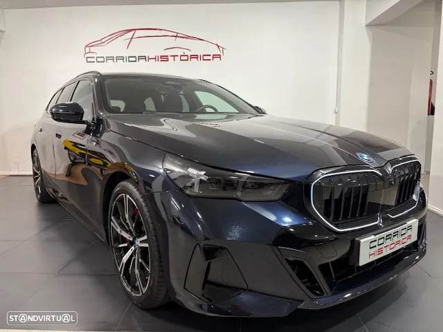 BMW i5 Touring eDrive40 Pack Desportivo M - 14