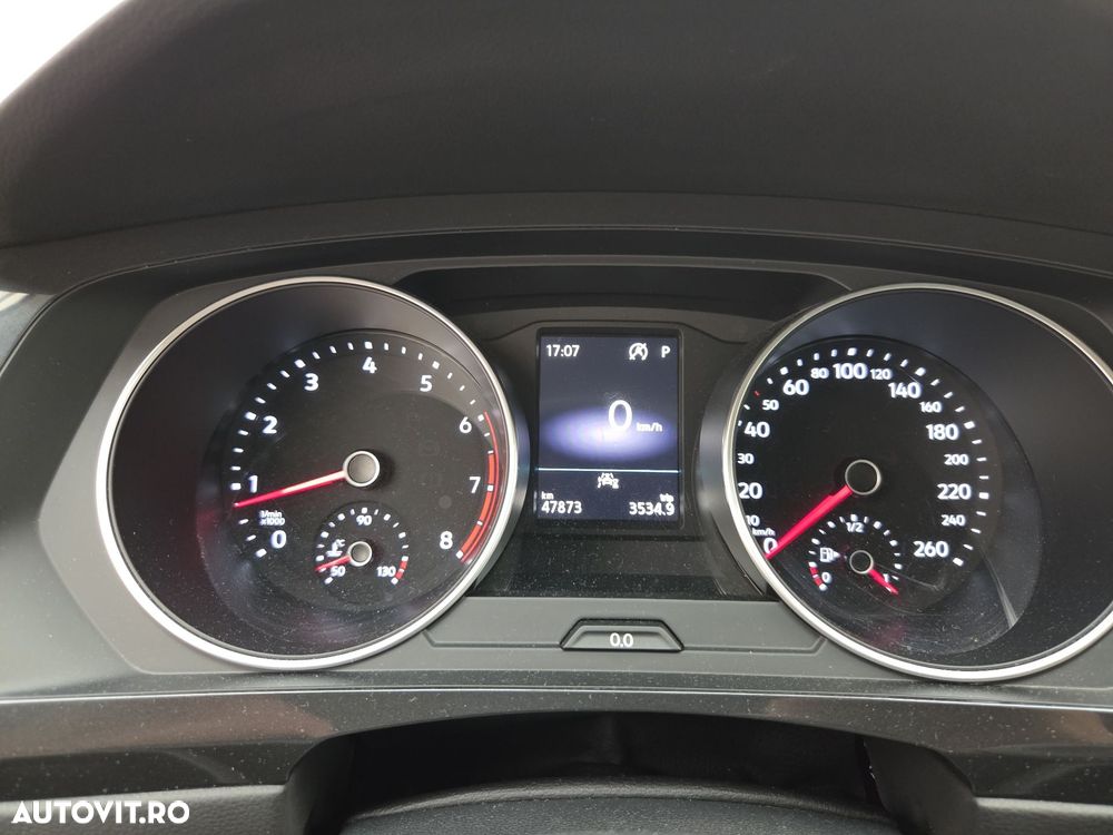 Volkswagen Tiguan - 7