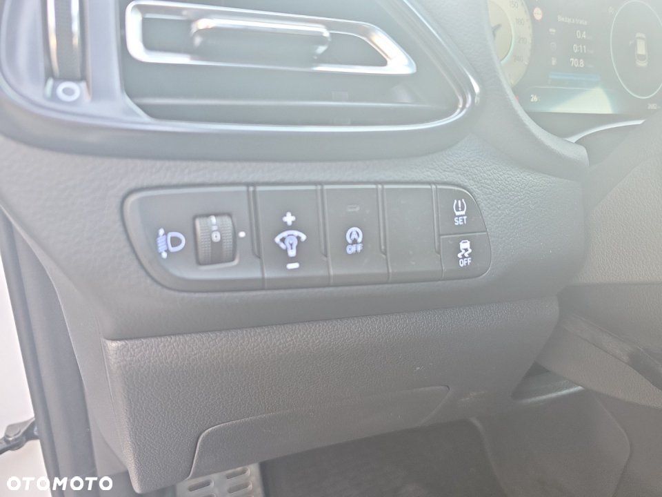 Hyundai i30 - 19
