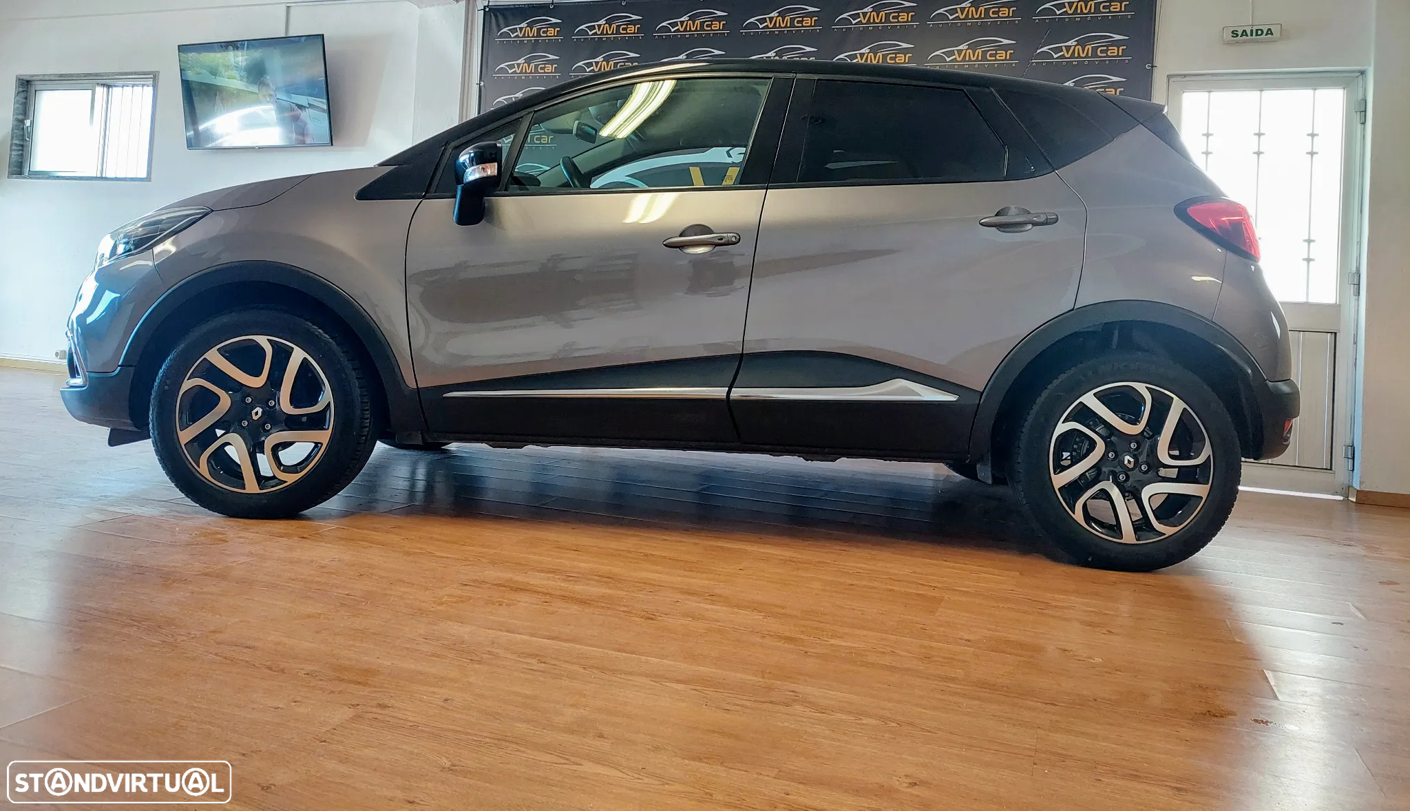 Renault Captur 0.9 TCE Exclusive - 9
