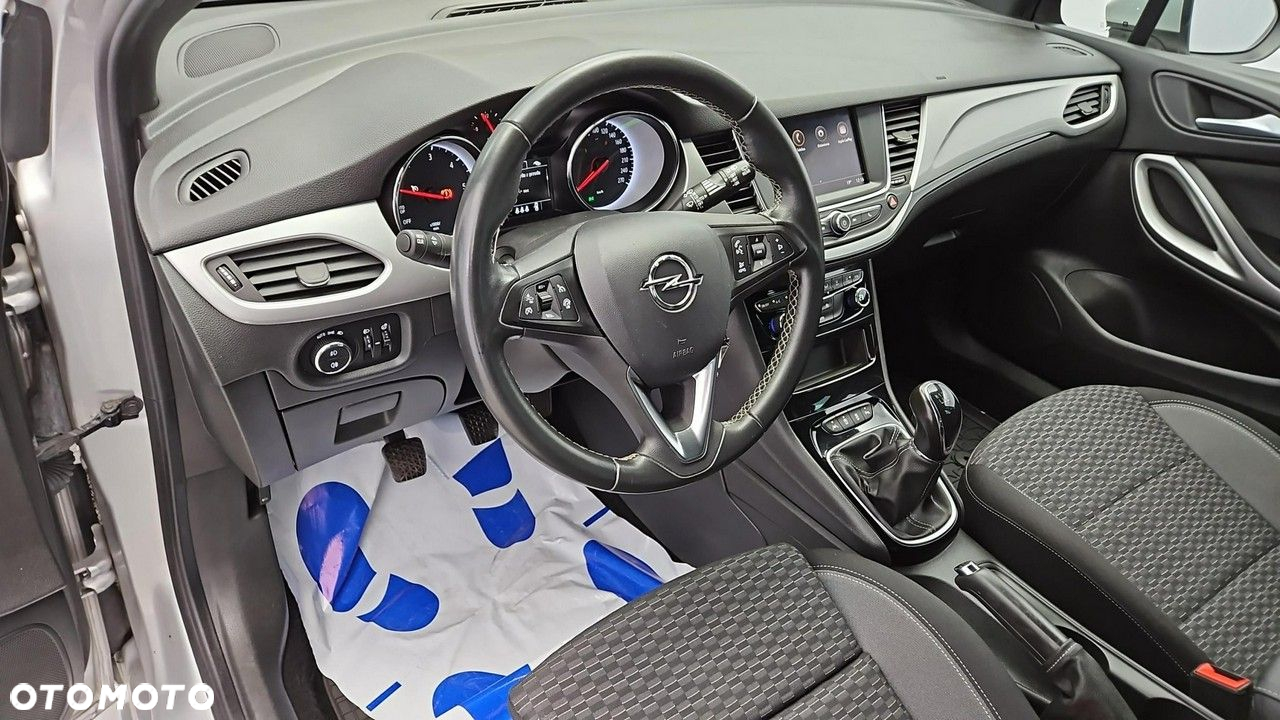 Opel Astra - 9