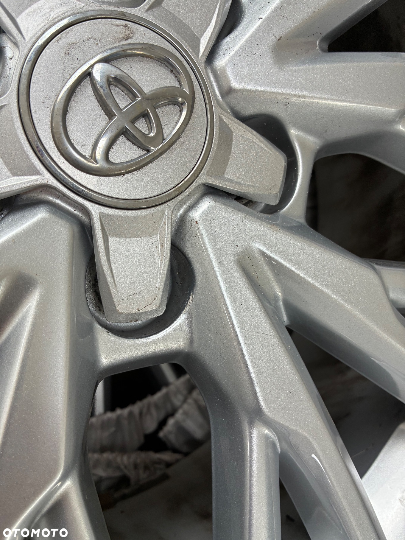 Toyota C-HR 2.0 Hybrid Executive - 38