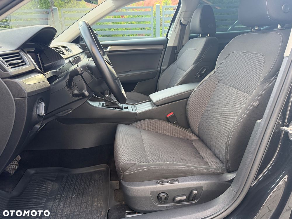 Skoda Superb 2.0 TDI SCR Style DSG - 20