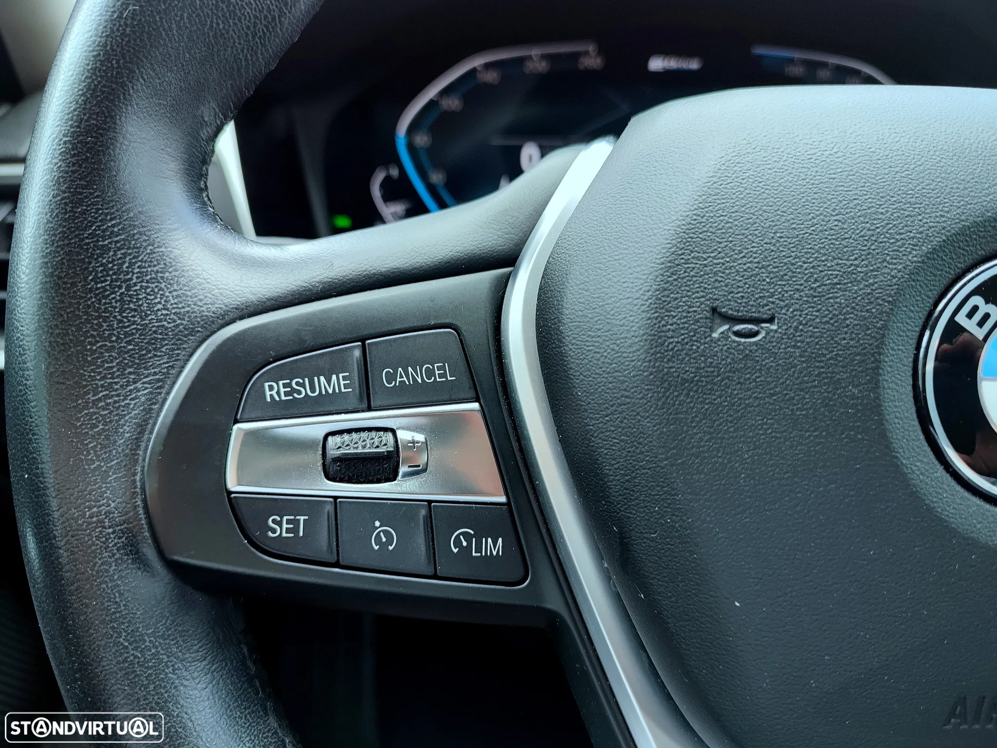 BMW 330 e Corporate Edition Auto - 24
